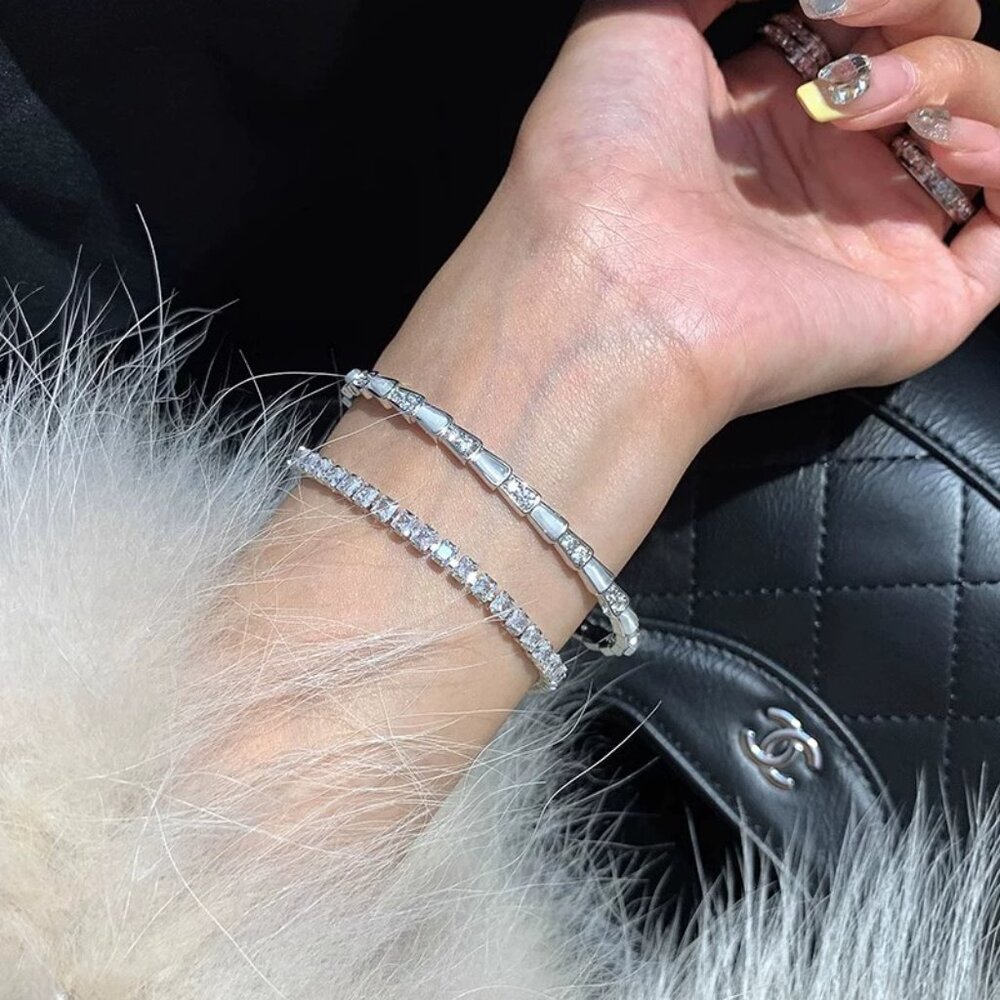 Niche delicate string radiant star river bracelet silver full of diamonds